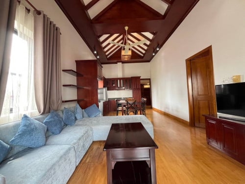 Western three bedroom for rent at Bkk1