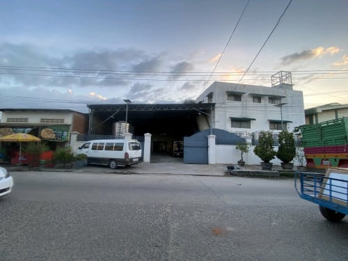 ដី-ឃ្លាំងសម្រាប់លក់ទីតាំង ÷ ភ្នំពេញ ខណ្ឌមានជ័យ ឃ្លាំងលក់បន្ទាន់ម្ចាស់ប្រញាប់លុយ