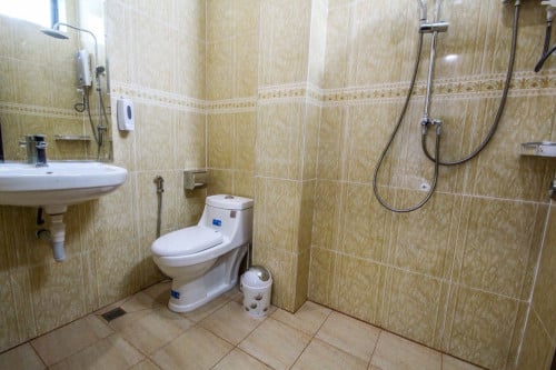 1 room 250$ , TTP