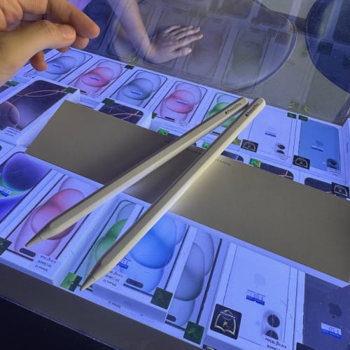 Apple pen pro ( ស្អាត)