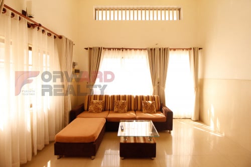 Spacious 2 Bedrooms apartment available for rent in BKK2 Area