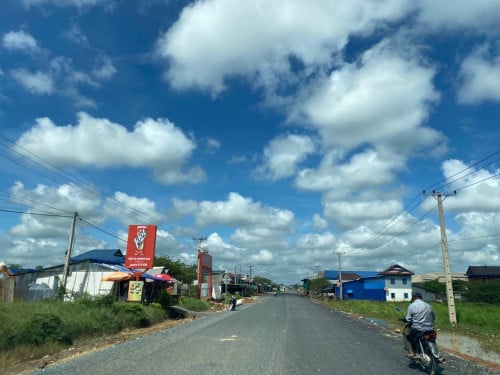 ក្បាល13.5*20ម ផ្លូវជាតិលេខ៣ ផ្សារសង្កសី ភូមិវះពោះ