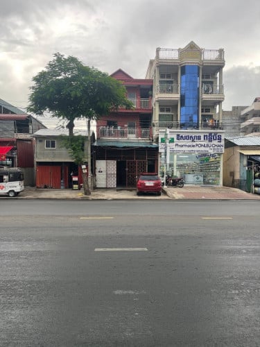 ផ្ទះលក់ ឬជួល