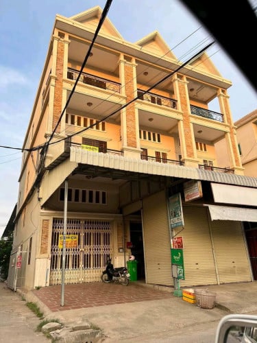 🏠ផ្ទះសម្រាប់ជួលជិតសាលាអាមេរិកកាំង (ច្រាំងចំរេះ2)