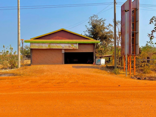 🏦House Available for Urgent Sale at a Special Price (Negotiable).