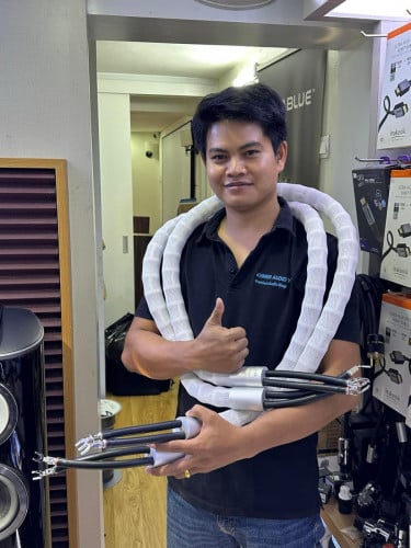 𝐈𝐧-𝐀𝐤𝐮𝐬𝐭𝐢𝐤 អ្នកជំនាញផលិតខ្សែ🇩🇪 របស់អាឡឺម៉ង់🇩🇪