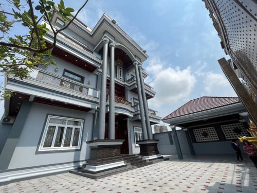 វីឡាសម្រាប់ជួល | VILLA FOR RENT (In Kork Kleang area)