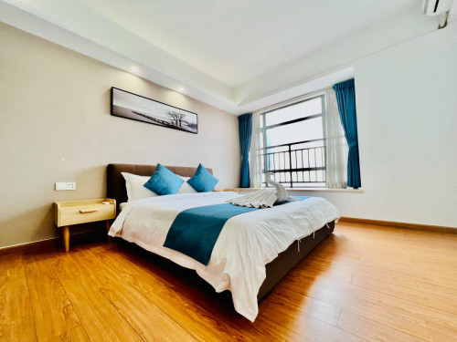 3Rooms 133㎡ $900 Aeaon mall 1 ( 7 minutes )