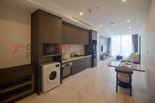 Brand new 1 Bedroom Apartment with swimming pool for Rent in BKK1 Area.