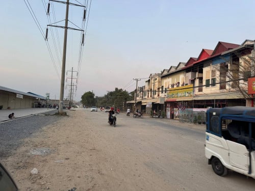 ផ្ទះអាជីវកម្មសម្រាប់លក់​ | Shophouse for SALE! (កំពុងជួល)