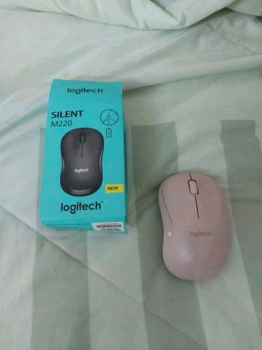 Logitech m220