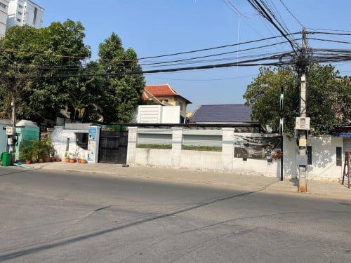 ហាងសំរាប់ជួលនៅទួលគោក