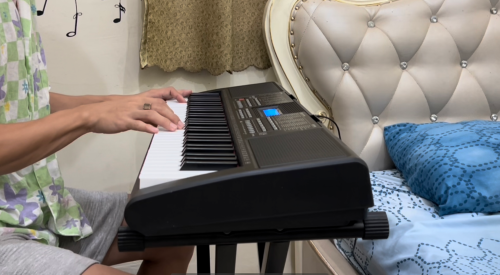 Piano 99$ ព្យ៉ាណូ ស្អាតណាស់， សម្លេងពិរោះ 📲070 711 742