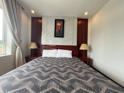 WESTERN STYLE ONE BEDROOM FOR RENT AT INDEPENDENCE