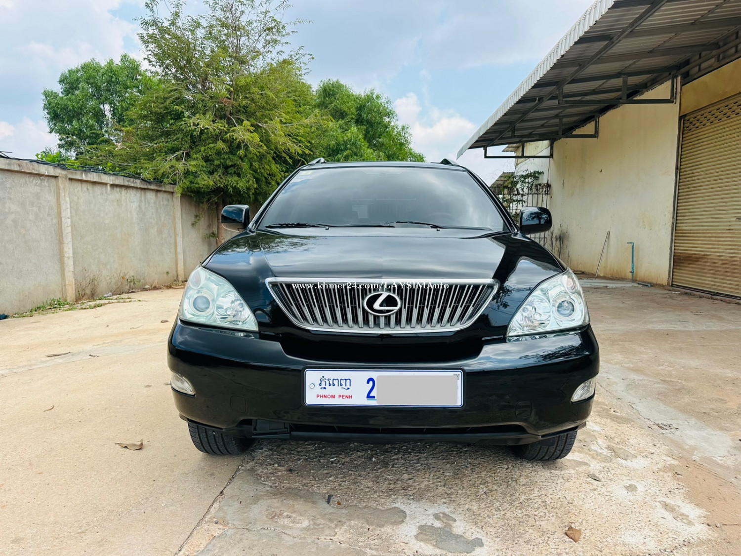 Lexus RX330 04/p1 hf price $16900.00 in Siem Reab, Krong Siem Reab ...
