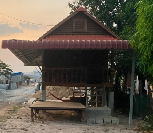 ផ្ទះ​ចល័ត​លក់​