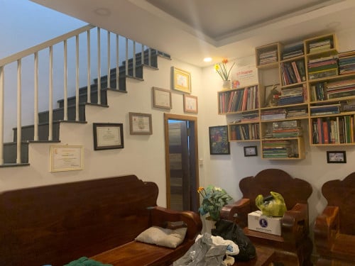 ផ្ទះ​ជួល​ស្ងប់​ស្ងាត់​(១០នាទី​ពីកោះ​នរា)