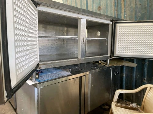 ទូត្រជាក់នឹងទូកកក៍បាន