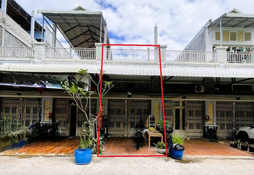 ๐ฆHouse Available for Urgent Sale at a Special Price (Negotiable).