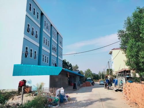 ដីលក់ Sale land  24900$  ភូមិបិតត្រាំង ក្រុងព្រះសីហនុ