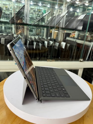 Latitude 7320 Detachable ជំនាន់ទី11th Second 98%