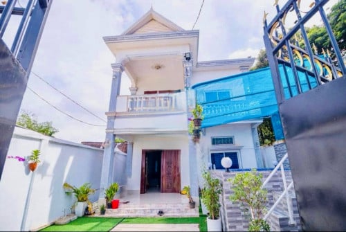 ផ្ទះវីឡា ប៊ូទិត លក់