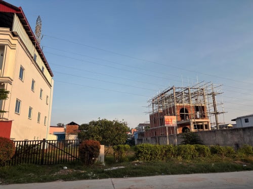 ដីនៅអូអារេវ សង្កាត់១ ខេត្តព្រះសីហនុ