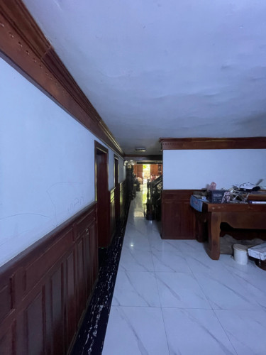 ផ្ទះអាជីវកម្មសម្រាប់លក់