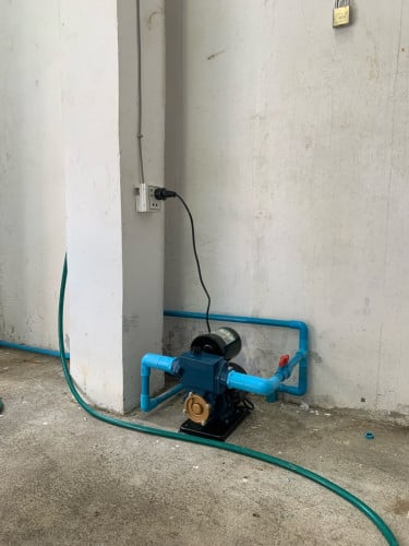 ម៉ូទរជំរុញទឹកអូតូ​ water pump