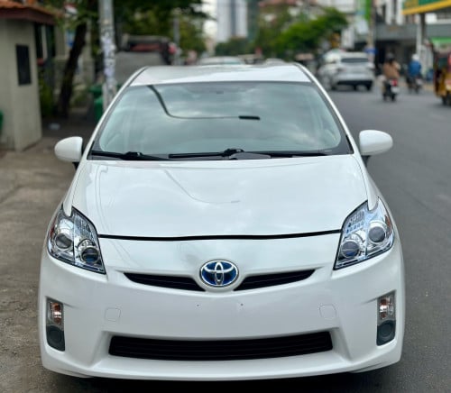 Toyota Prius 2010 Option 2 ខាងក្នុងលឿង ឡានកាលី