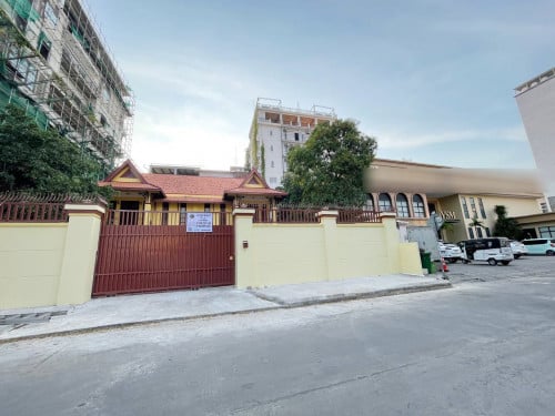 វីឡាស្អាតសំរាប់ជួល នៅទួលគោក