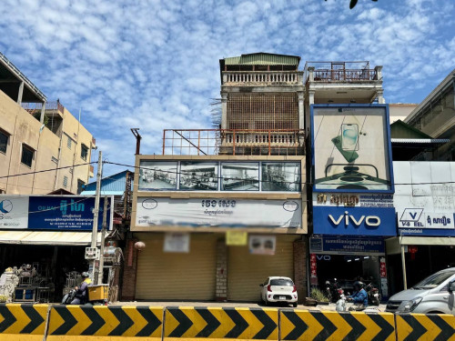 ផ្ទះសំរាប់ជួល3000$ នៅទួលអំពូង