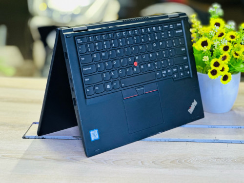 Lenovo YOGA 370 អេក្រង់ទូលាយ 13.3” Touch Screen  សេរីខ្ពស់ ស្អាត សំណុំហ្សុីន ម៉ាសុីនខ្លាំង keyភ្លើង