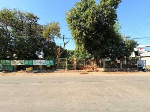 ដីជួល ខណ្ឌច្បារអំពៅ ជិតកោះនរាហ៍