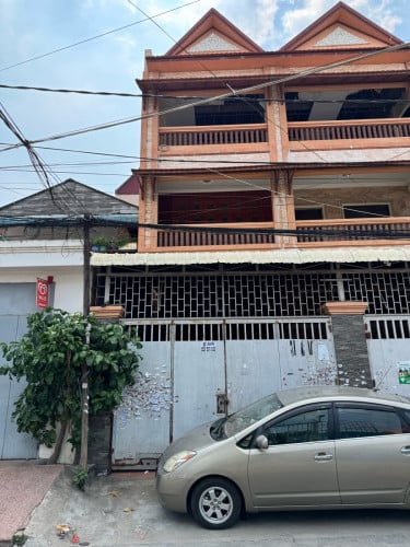 ផ្ទះសំរាប់លក់ នៅស្ទឹងមានជ័យ