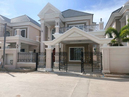 វីឡា ទោល