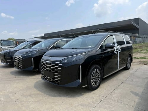 BYD Xia 2025 Hybrid