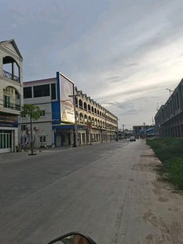 ដីក្នុងក្រុង