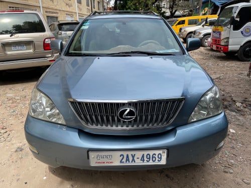 -Lexus RX330 sky blue base pong1 2005