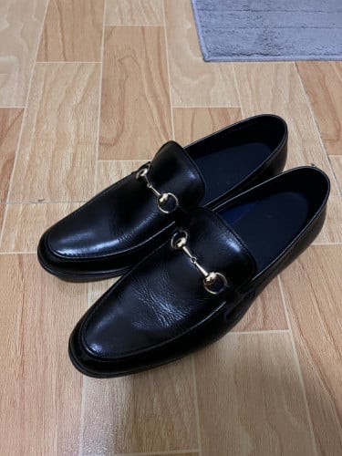 ស្បែកជើងប៊ូលទំហំ 40 Loafer size 40