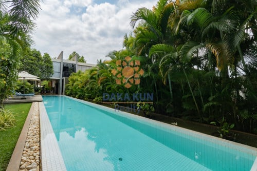 វីឡាបែបទំនើបដាក់លក់ក្នុងក្រុងសៀមរាប-វត្តដំណាក់/ Modern Villa For Sale In Siem Reapa City-Wat Damnak