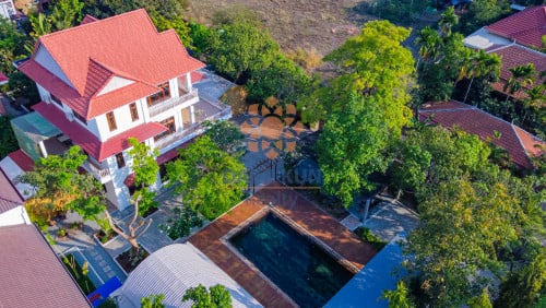 5 Bedrooms Villa for Rent with Pool in Siem Reap-Svay Dongkum