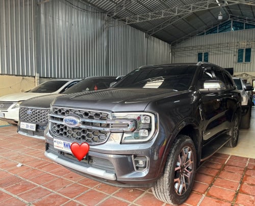 Ford Everest 2023  98%