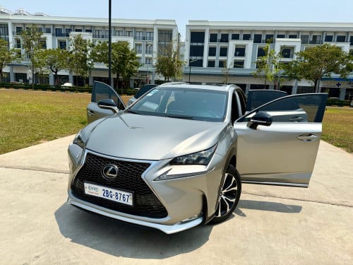 NX200t ឆ្នាំ2016 បេតុង6 ប៉ុង2 គុជ3 ក្នុងឆឺរីហ្សុីន ពណ៌ហ្សុីន១ជុំ(ទីតានៀម) Titanium