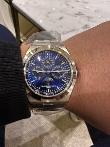 VC OVERSEASPERPETUAL CALENDAR ULTRA-THIN4300V/220R-B509 41.5 MM Silver