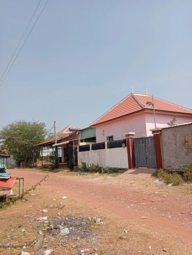 ប្រភេទផ្ទះលំហែមាន២ផ្ទះ២បន្ទប់មានម៉ាស៊ីនត្រជាក់