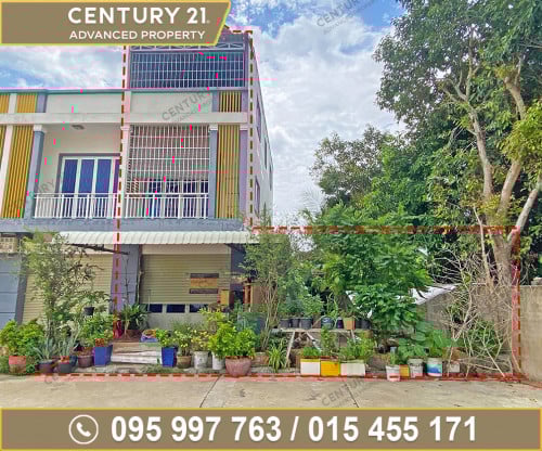 🏘 វីឡាកូនកាត់ ខាង(LH) ក្នុងបុរី ភ្នំពេញថោន ត្រូវការលក់បន្ទាន់ខ្លាំង