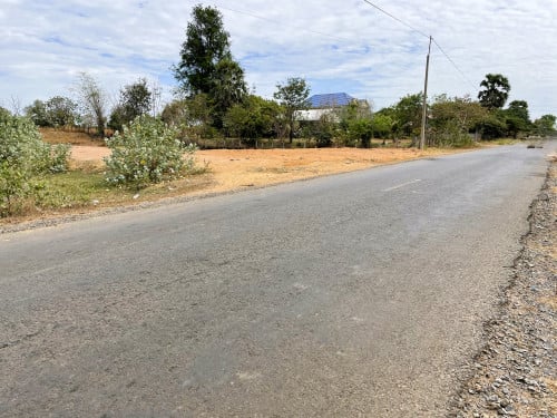 🏦Land Available for Urgent Sale at a Special Price (Negotiable).