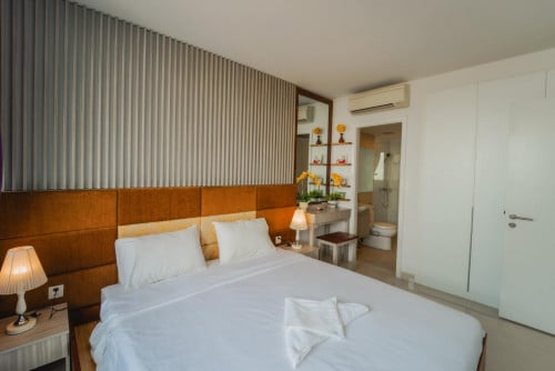 High Floor 39 | 1 Bedroom Condo for Sale at The Bridge
