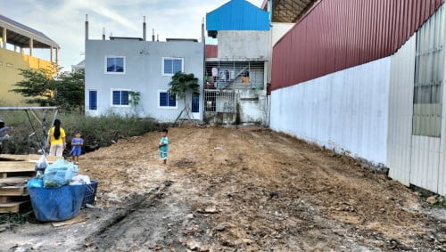 ដីសម្រាប់ជួល ទំហំ10mx 20m